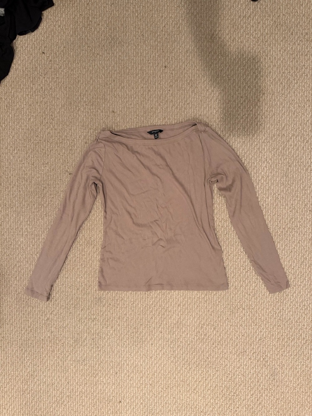 Banana Republic Long-Sleeve Scoop Neck Top in Taupe